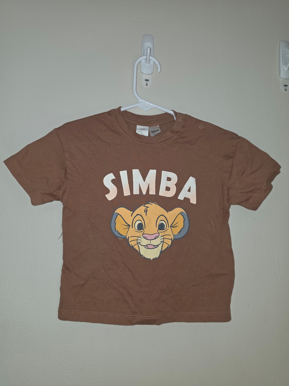 H&M Brown Simba Graphic Tee